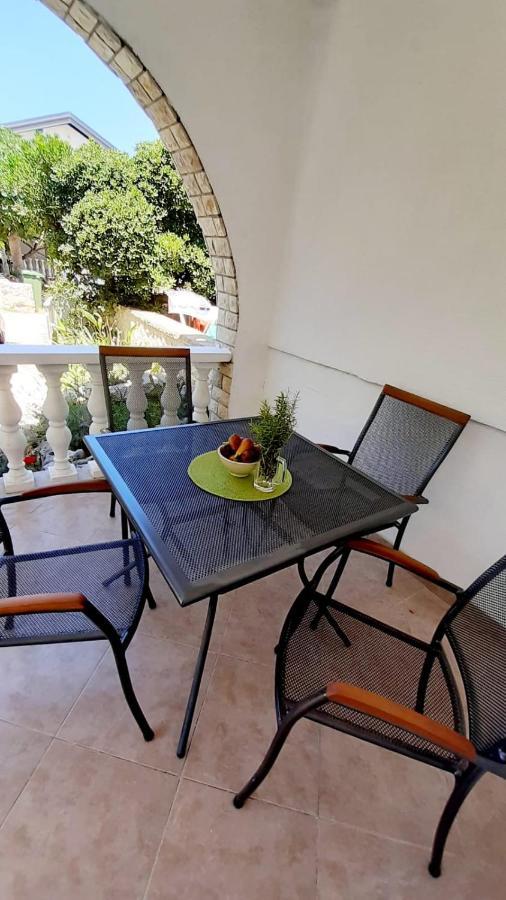 Apartman Ivan Vir Bagian luar foto