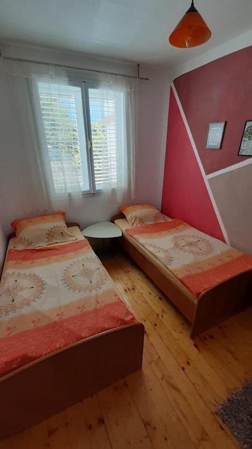 Apartman Ivan Vir Bagian luar foto